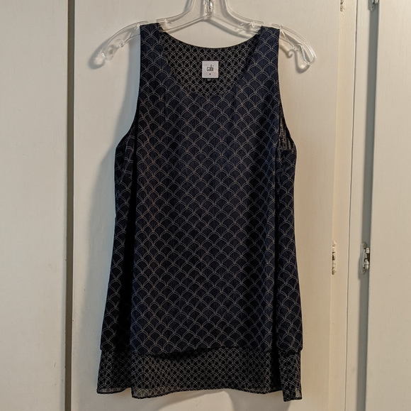 CAbi Scallop Top - Picture 2 of 8